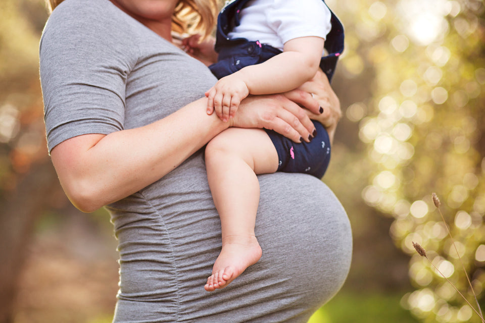 a-mommy-and-her-babies_t20_Ae4V4r