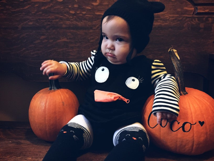coco-s-first-halloween_t20_a7jB9Y